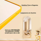 Espelho Pinterest Grande com Suporte e Moldura Dourada - Lojas Milana