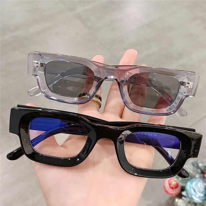Óculos de Sol Retrô Retangular Clarkson UV400  (2POR147,90)